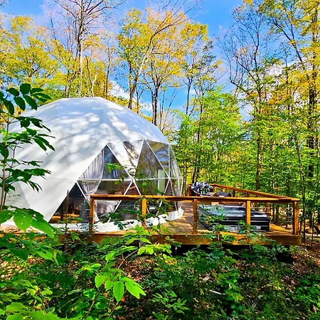 Dome Le Montagnard Villa Brownsburg Exterior photo