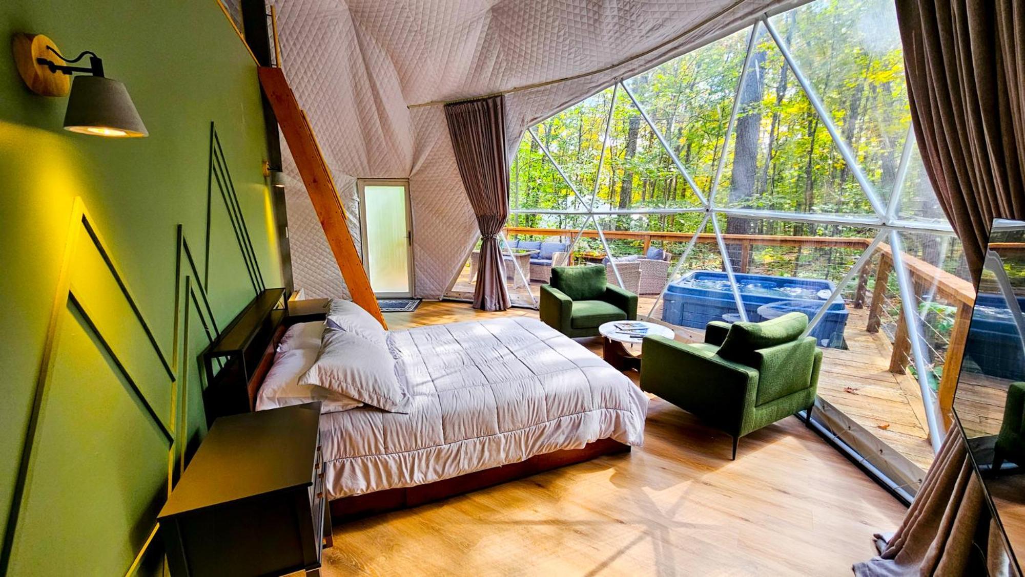 Dome Le Montagnard Chalet Brownsburg