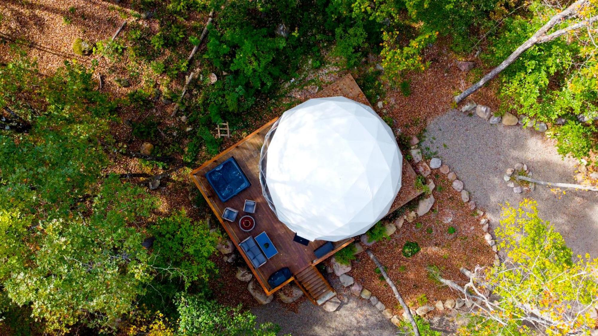 Dome Le Montagnard Chalet Brownsburg